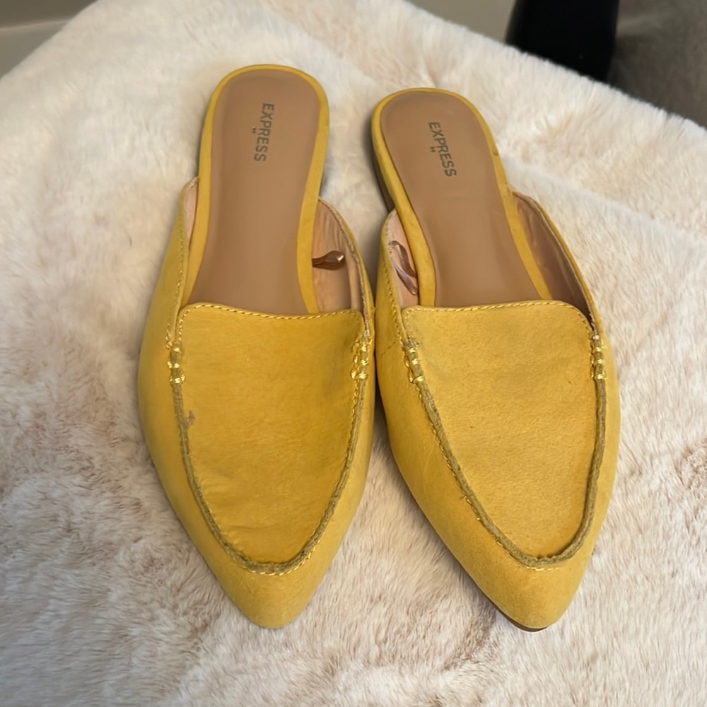 Express yellow slides
